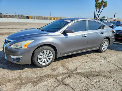 2015 Nissan Altima VIN 1N4AL3AP7FC121517 фото 1