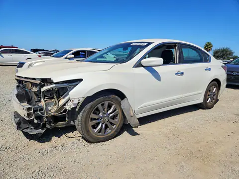 1N4AL3AP2FC571138 — 2015 Nissan Altima, Передняя часть (Front End), фото до ремонта