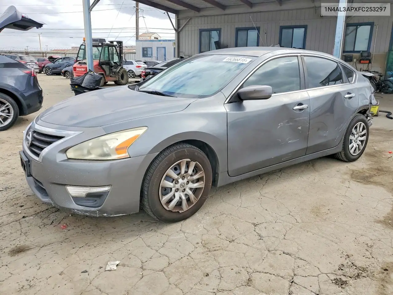 2015 Nissan Altima 2.5 S VIN 1N4AL3APXFC253297 фото 1