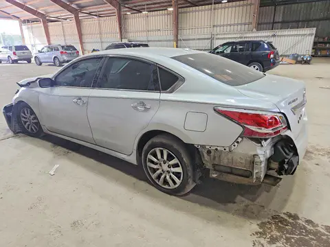 2015 NISSAN ALTIMA VIN 1N4AL3AP2FC195198 фото 2
