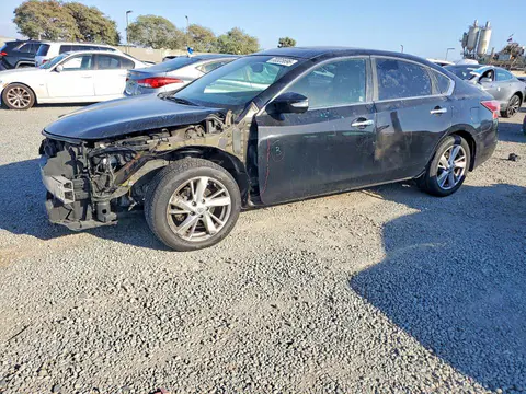 1N4AL3APXFN301823 — 2015 Nissan Altima, Передняя часть (Front End), фото до ремонта