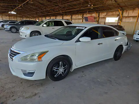 1N4AL3AP3FC591267 — 2015 Nissan Altima, Задняя часть (Rear End), фото до ремонта