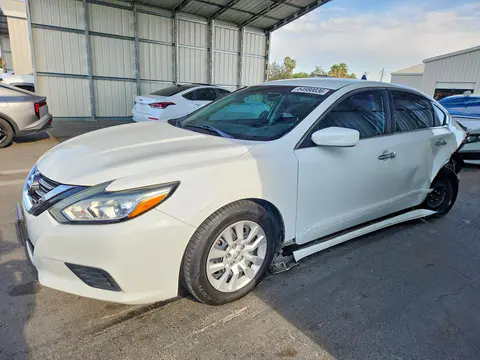 1N4AL3AP5GN381873 — 2016 Nissan Altima, Задняя часть (Rear End), фото до ремонта