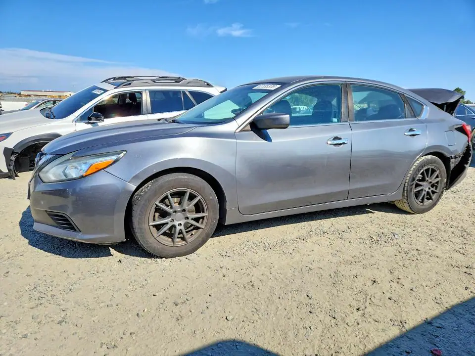 2016 Nissan Altima VIN 1N4AL3AP3GC247584 фото 1