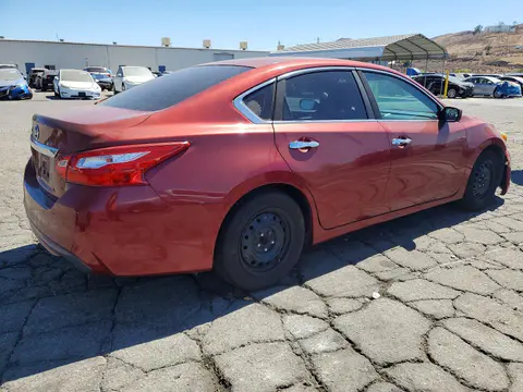 2016 Nissan Altima VIN 1N4AL3APXGC163701 фото 3