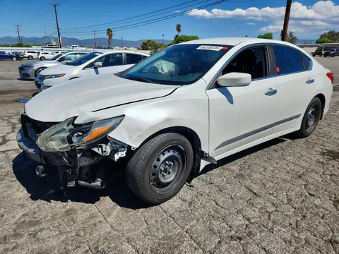 1N4AL3AP8GN316533 — 2016 Nissan Altima, Передняя часть (Front End), фото до ремонта