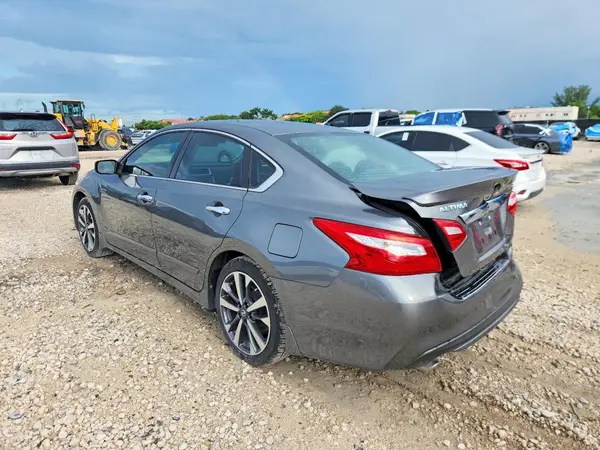 1N4BL3AP1GC294164 — 2016 Nissan Altima, фото 2 с аукциона Copart 06.10.2026, Задняя часть