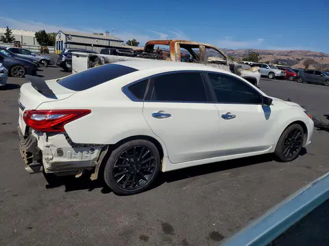 2016 Nissan Altima VIN 1N4AL3AP1GC250094 фото 3