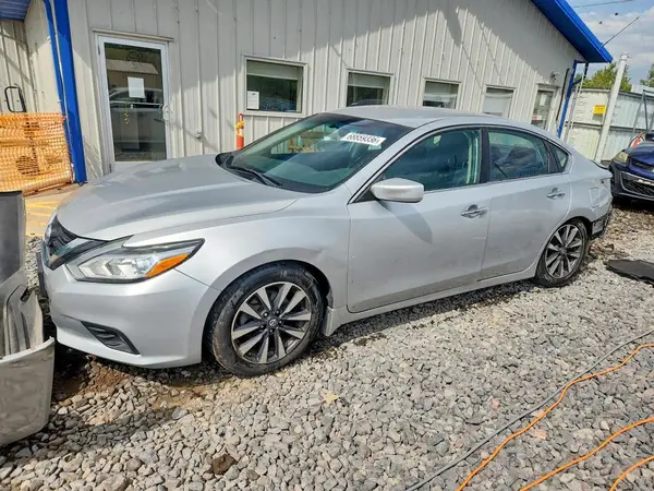 1N4AL3AP5GC166909 — 2016 Nissan Altima, Задняя часть (Rear End), фото до ремонта