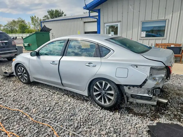 1N4AL3AP5GC166909 — 2016 Nissan Altima, фото 2 с аукциона Copart, Задняя часть