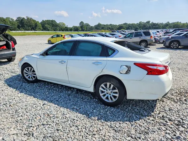1N4AL3AP0GN355763 — 2016 Nissan Altima, фото 2 с аукциона Copart, Опрокидывание