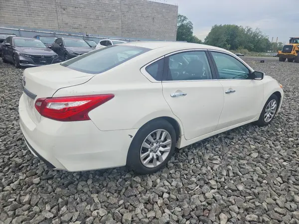 1N4AL3APXGC255830 — 2016 Nissan Altima, фото 3 с аукциона Copart 01.10.2026, Передняя часть