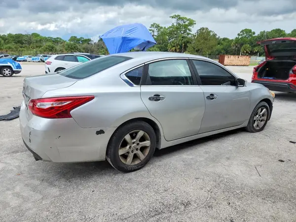 1N4AL3AP4GC227831 — 2016 Nissan Altima, фото 3 с аукциона Copart, Передняя часть