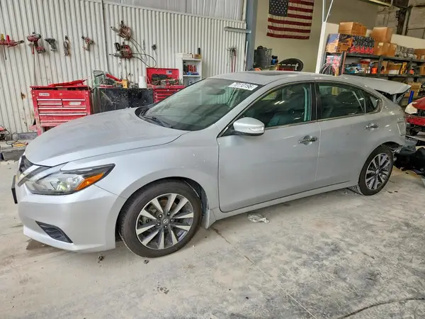 1N4AL3AP3GC243504 — 2016 Nissan Altima, Задняя часть (Rear End), фото до ремонта