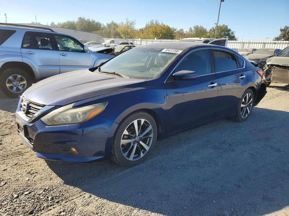 2016 Nissan Altima VIN 1N4AL3AP8GC173790 фото 1