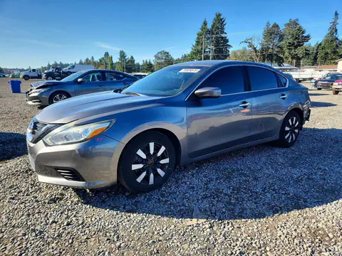 1N4AL3APXGN347623 — 2016 Nissan Altima, Задняя часть (Rear End), фото до ремонта