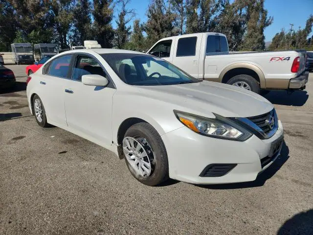 1N4AL3APXGN328280 — 2016 Nissan Altima, фото 4 с аукциона Copart 13.10.2026, Боковая часть