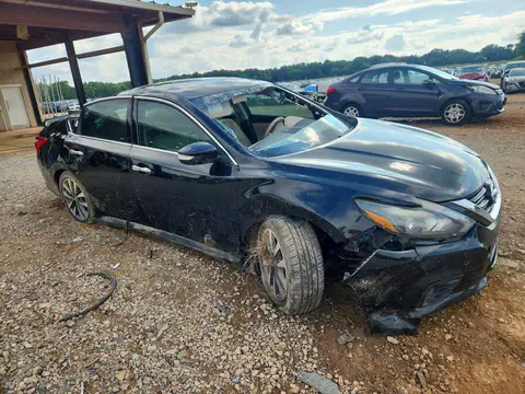 1N4AL3AP2HC274860 — 2017 Nissan Altima, фото 4 с аукциона Copart 30.09.2026, Повреждения со всех сторон