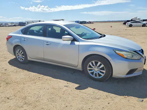 2017 Nissan Altima VIN 1N4AL3AP0HN365775 фото 4