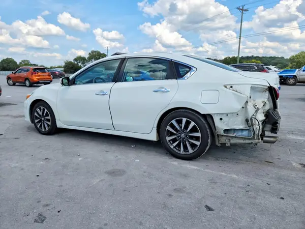 1N4AL3AP9HC222352 — 2017 Nissan Altima, фото 2 с аукциона Copart 13.10.2026, Задняя часть