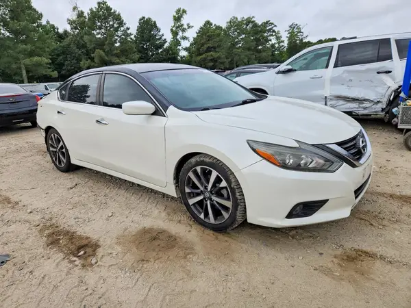 1N4AL3AP4HN314246 — 2017 Nissan Altima, фото 4 с аукциона Copart, Задняя часть