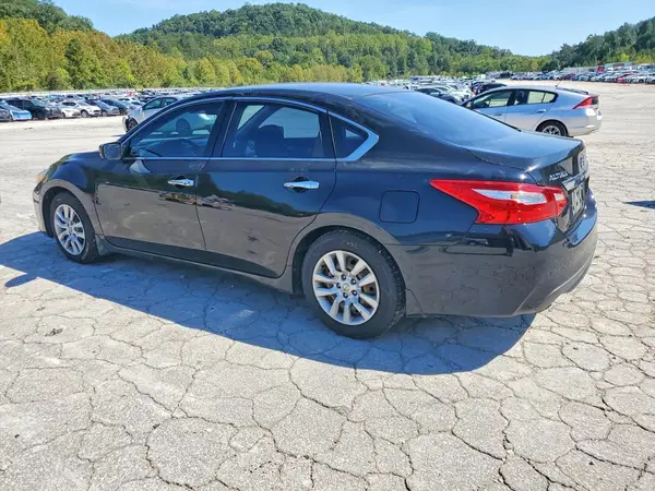 1N4AL3AP4HC139640 — 2017 Nissan Altima, фото 2 с аукциона Copart, Передняя часть