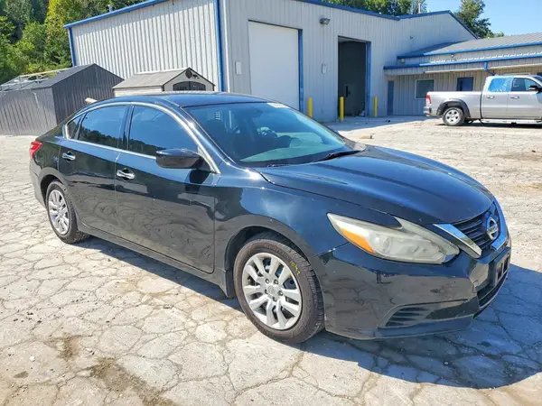 1N4AL3AP4HC139640 — 2017 Nissan Altima, фото 4 с аукциона Copart, Передняя часть