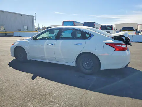 2017 Nissan Altima VIN 1N4AL3AP6HC225435 фото 2