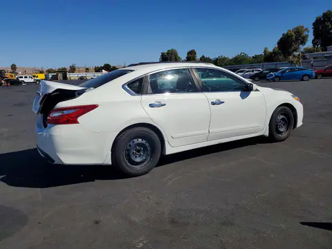 2017 Nissan Altima VIN 1N4AL3AP6HC225435 фото 3