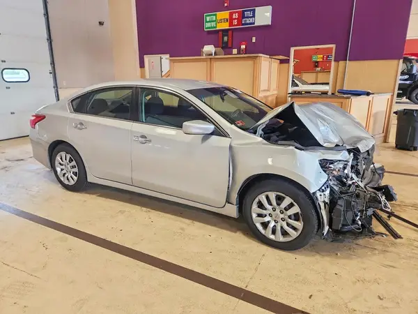 1N4AL3AP4HC229516 — 2017 Nissan Altima, фото 4 с аукциона Copart 08.10.2026, Передняя часть