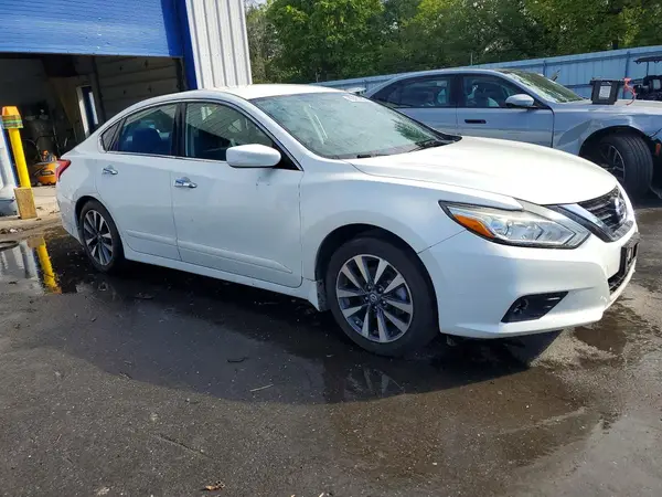 1N4AL3APXHC203163 — 2017 Nissan Altima, фото 4 с аукциона Copart 13.10.2026, Задняя часть