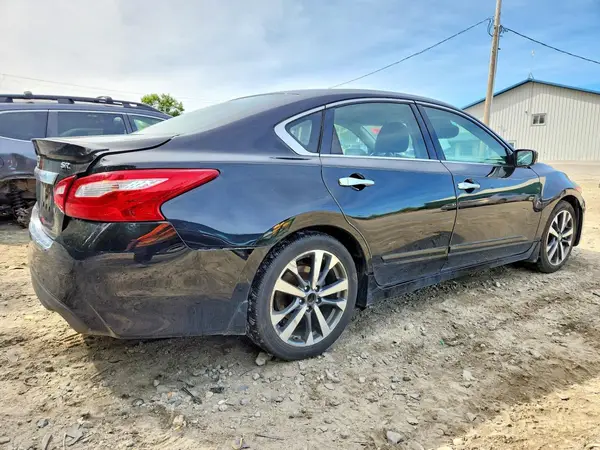 1N4AL3AP5HC146628 — 2017 Nissan Altima, фото 3 с аукциона Copart, Задняя часть