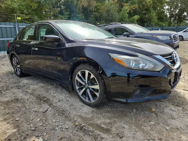 1N4AL3AP5HC146628 — 2017 Nissan Altima, фото 4 с аукциона Copart, Задняя часть
