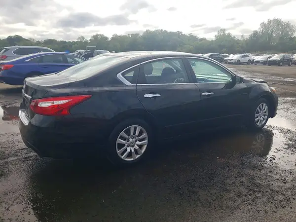 1N4AL3AP7HC125442 — 2017 Nissan Altima, фото 3 с аукциона Copart 29.09.2026, Передняя часть