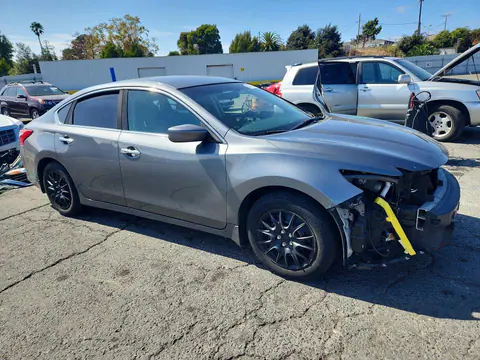 2017 Nissan Altima VIN 1N4AL3AP1HC478789 фото 4