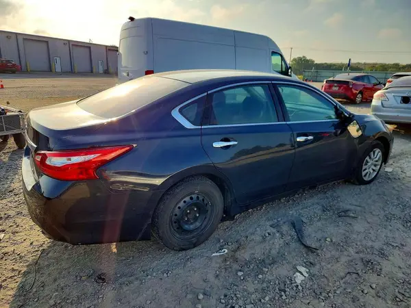 1N4AL3AP9HN341426 — 2017 Nissan Altima, фото 3 с аукциона Copart, Передняя часть