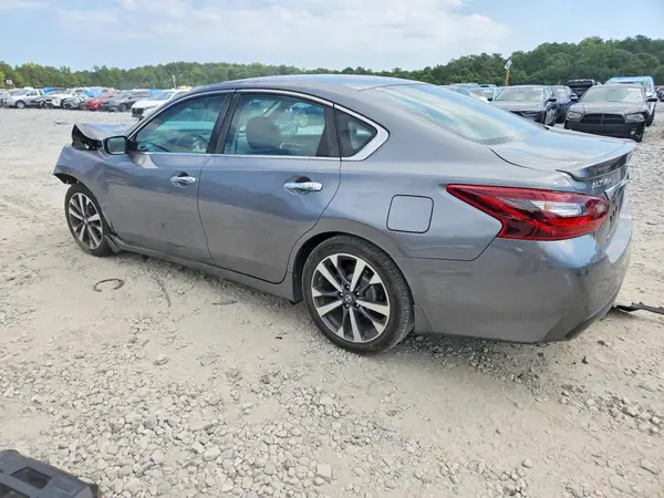 1N4AL3AP4HN357369 — 2017 Nissan Altima, фото 2 с аукциона Copart 13.10.2026, Передняя часть