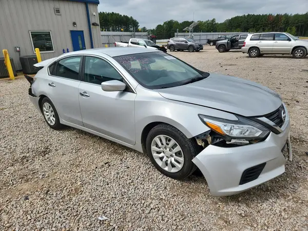 1N4AL3AP1HC153396 — 2017 Nissan Altima, фото 4 с аукциона Copart, Задняя часть