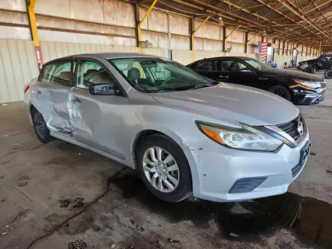 2017 Nissan Altima VIN 1N4AL3AP8HN365748 фото 4