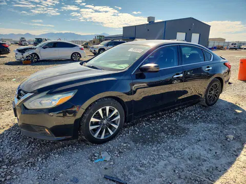 1N4AL3AP3HC132940 — 2017 Nissan Altima, Задняя часть (Rear End), фото до ремонта