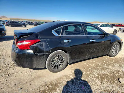 2017 NISSAN ALTIMA VIN 1N4AL3AP3HC132940 фото 3