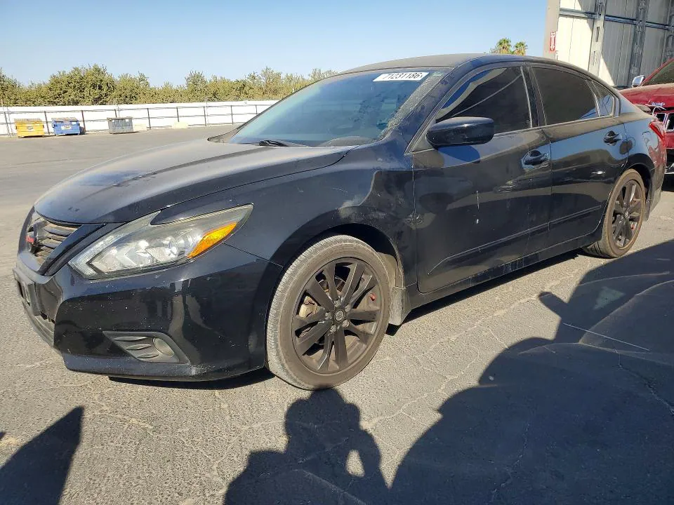2017 Nissan Altima VIN 1N4AL3AP1HC268225 фото 1