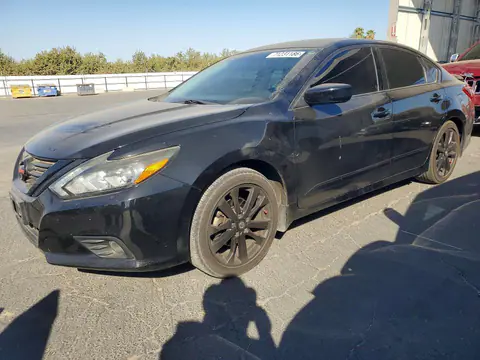 2017 Nissan Altima VIN 1N4AL3AP1HC268225 фото 1