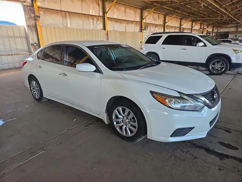 1N4AL3AP0HN312669 — 2017 Nissan Altima, фото 4 с аукциона Copart 14.10.2026, Мелкие вмятины и царапины