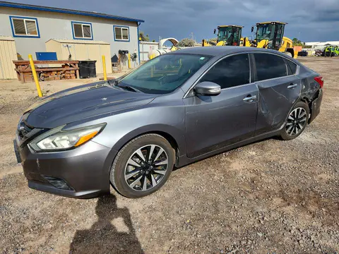 1N4AL3AP0JC231138 — 2018 Nissan Altima, Задняя часть (Rear End), фото до ремонта