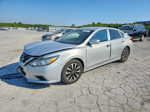 1N4AL3AP5JC234830 — 2018 Nissan Altima, Передняя часть (Front End), фото до ремонта