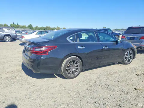 1N4AL3AP4JC127624 — 2018 Nissan Altima, фото 3 с аукциона Copart 29.09.2026, Мелкие вмятины и царапины