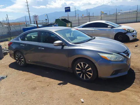2018 Nissan Altima VIN 1N4AL3AP3JC125265 фото 4
