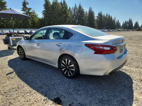 1N4AL3AP6JC246677 — 2018 Nissan Altima, фото 2 с аукциона Copart 29.09.2026, Боковая часть