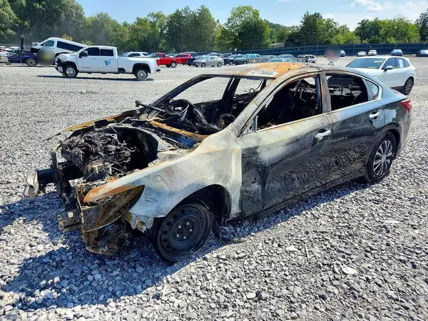 1N4AL3AP0JC293428 — 2018 Nissan Altima, Пожар (Burn), фото до ремонта
